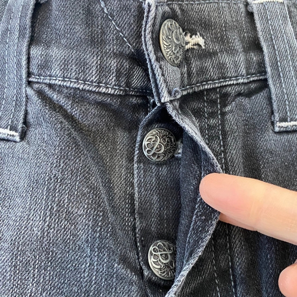 Rock & Republic Taylor Bootcut Jeans Size 34 Skull details faded black - Picture 10 of 16